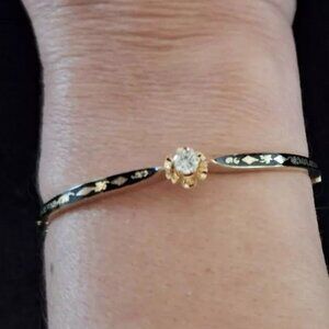 VINTAGE~14K~YELLOW GOLD~DIAMOND~ENAMEL~BANGLE BRACELET~EUC
